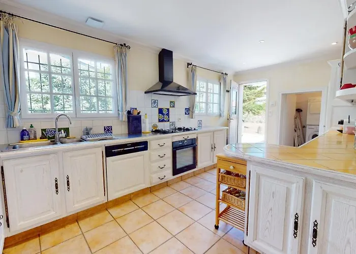 Des Vagues * ブルティニョール・シュル・メール