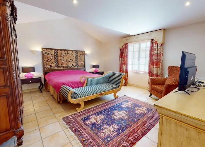 別荘 Des Vagues ブルティニョール・シュル・メール