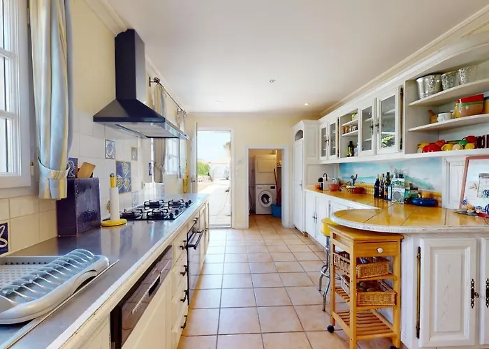 Des Vagues * ブルティニョール・シュル・メール